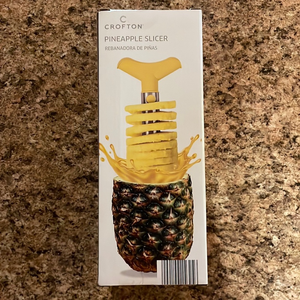 Pineapple Slicer